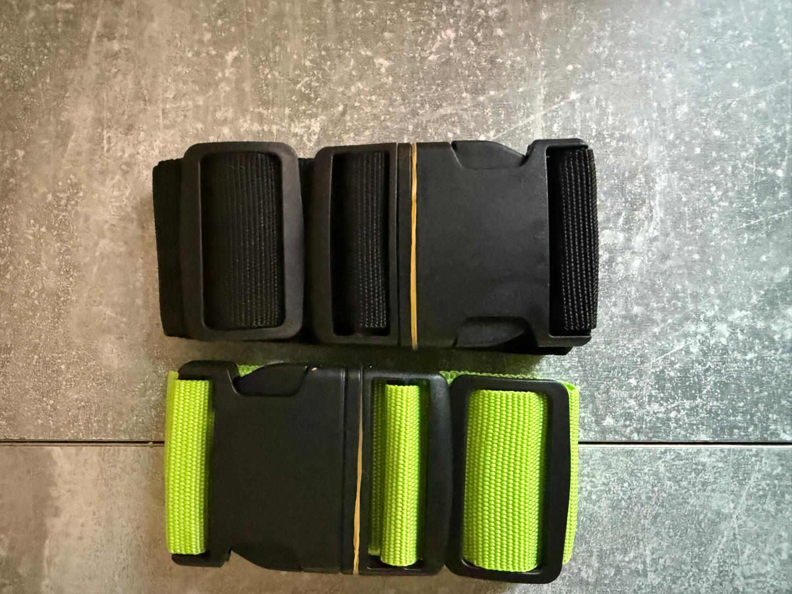 Pack of Luggage Straps — view 4