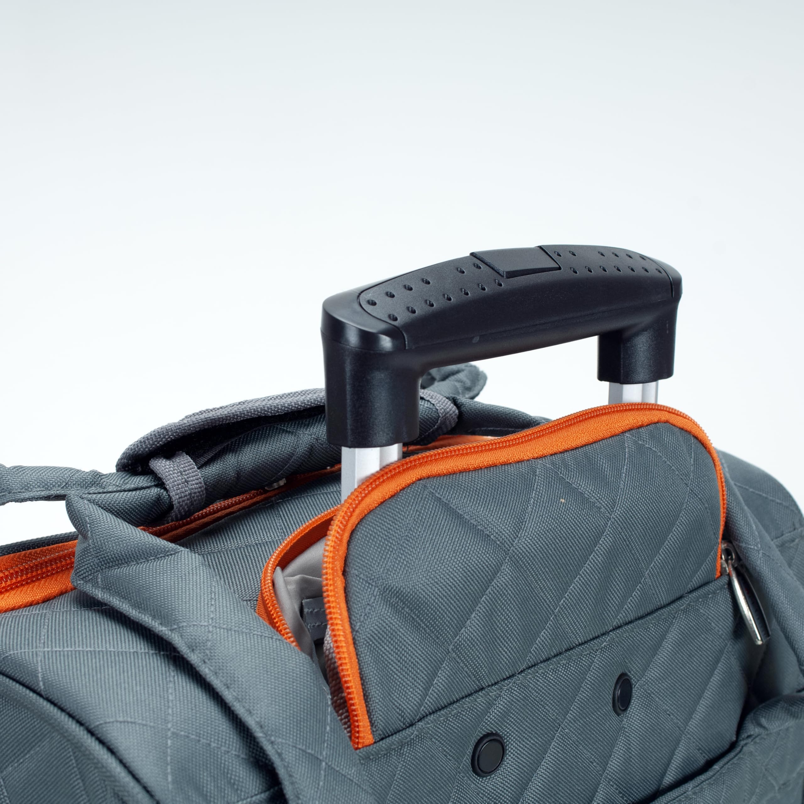 Rockland M Wheeled Underseat Luggage - 40 x 35 x 20 — view 4